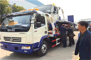 杨凌区汽车道路救援拖车价格